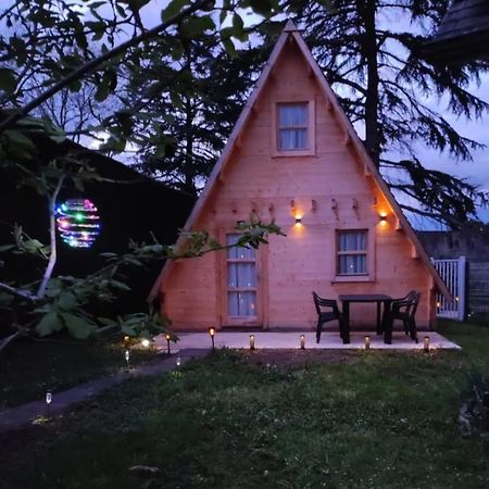 Vila Tipi Chic Et Cosy De 35M2 Avec Piscine Pontacq Exteriér fotografie